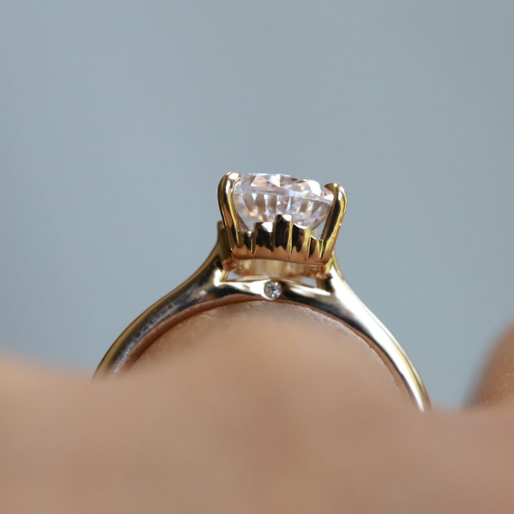 WYN Art Deco | Pear Solitaire Ring