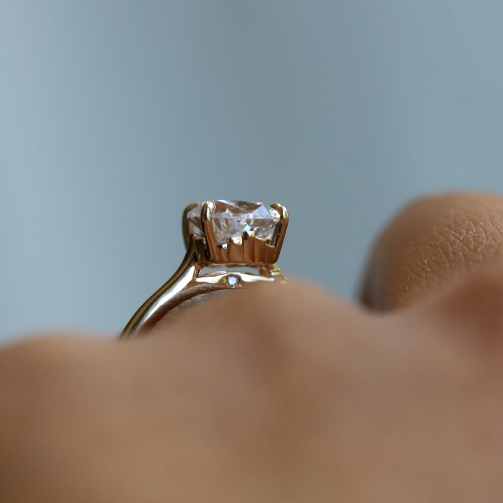 WYN Art Deco | Pear Solitaire Ring