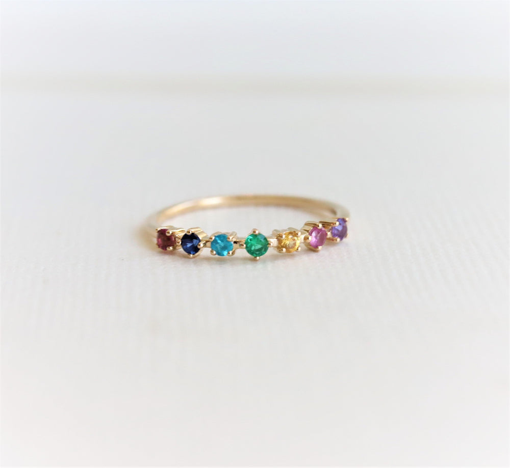 JOY | 5-Stone Cluster Band in Love Is Love Color