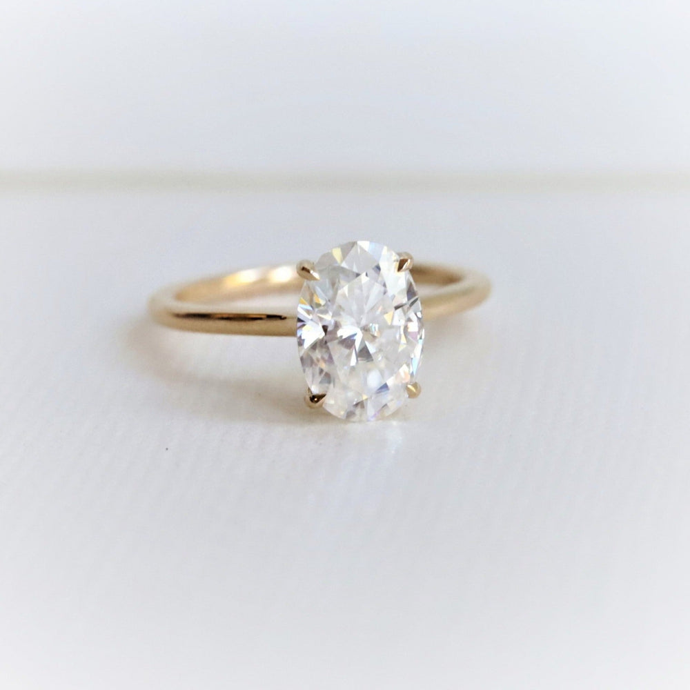 WYN Art Deco Lux | Oval (Elongated) Solitaire Ring