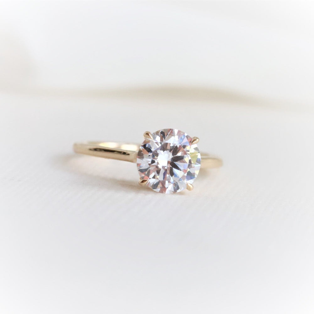 WYN Classic | Round Solitaire Ring