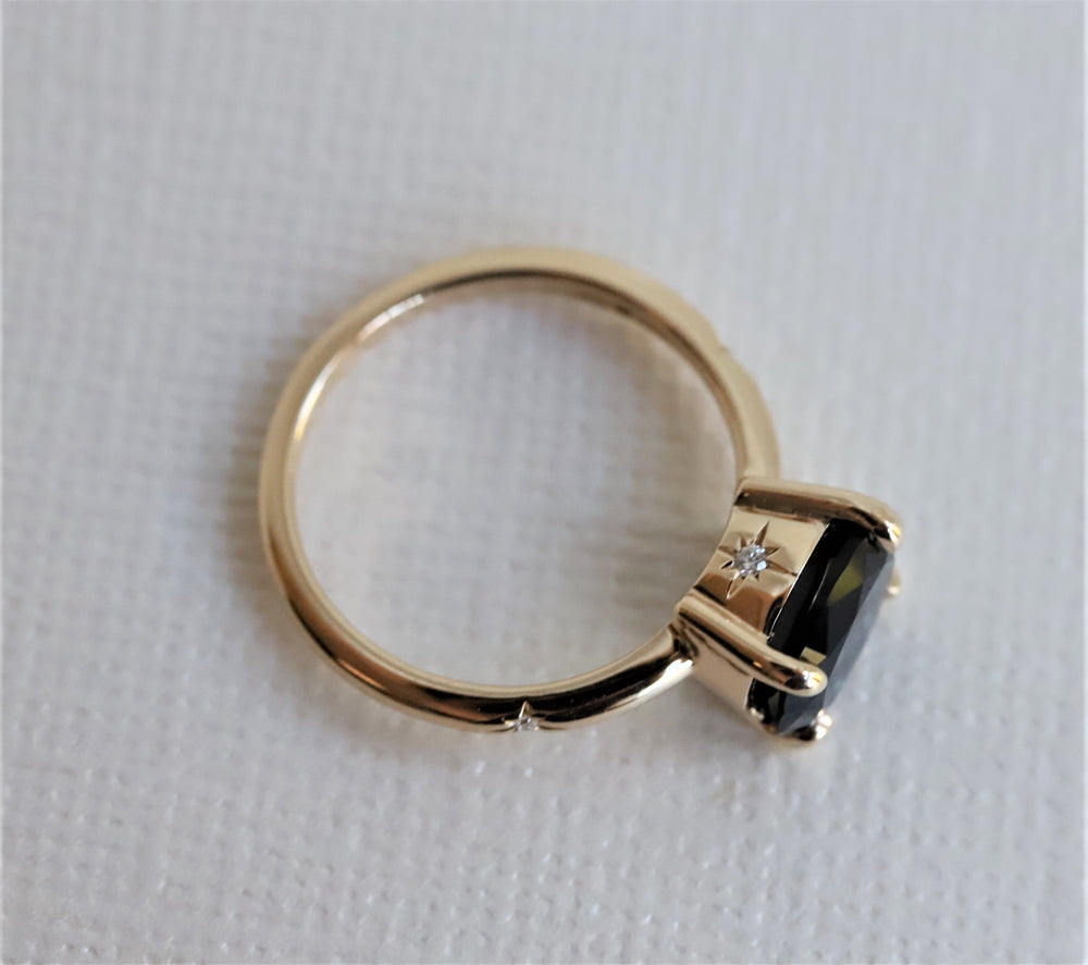 Stella | 14K Oval Black Onyx Hidden Star East West Ring