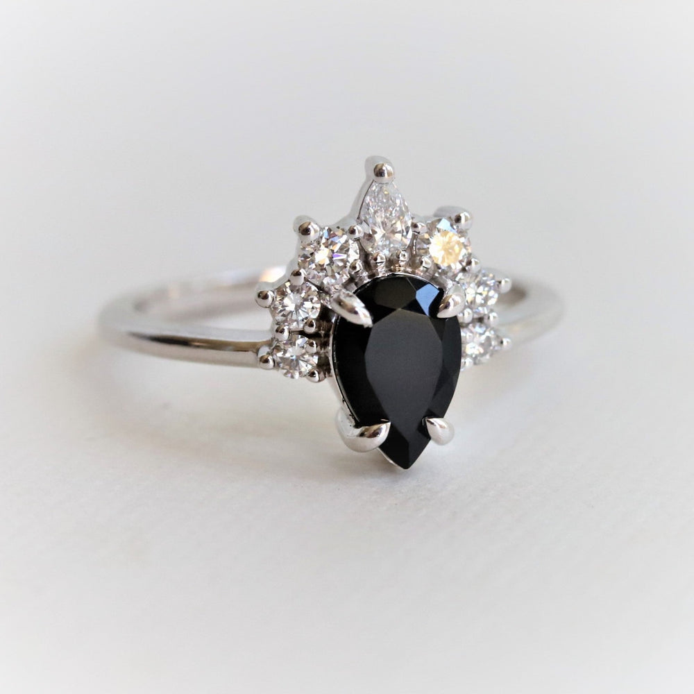 Ophelia XL | Pear Black Onyx & Diamond
