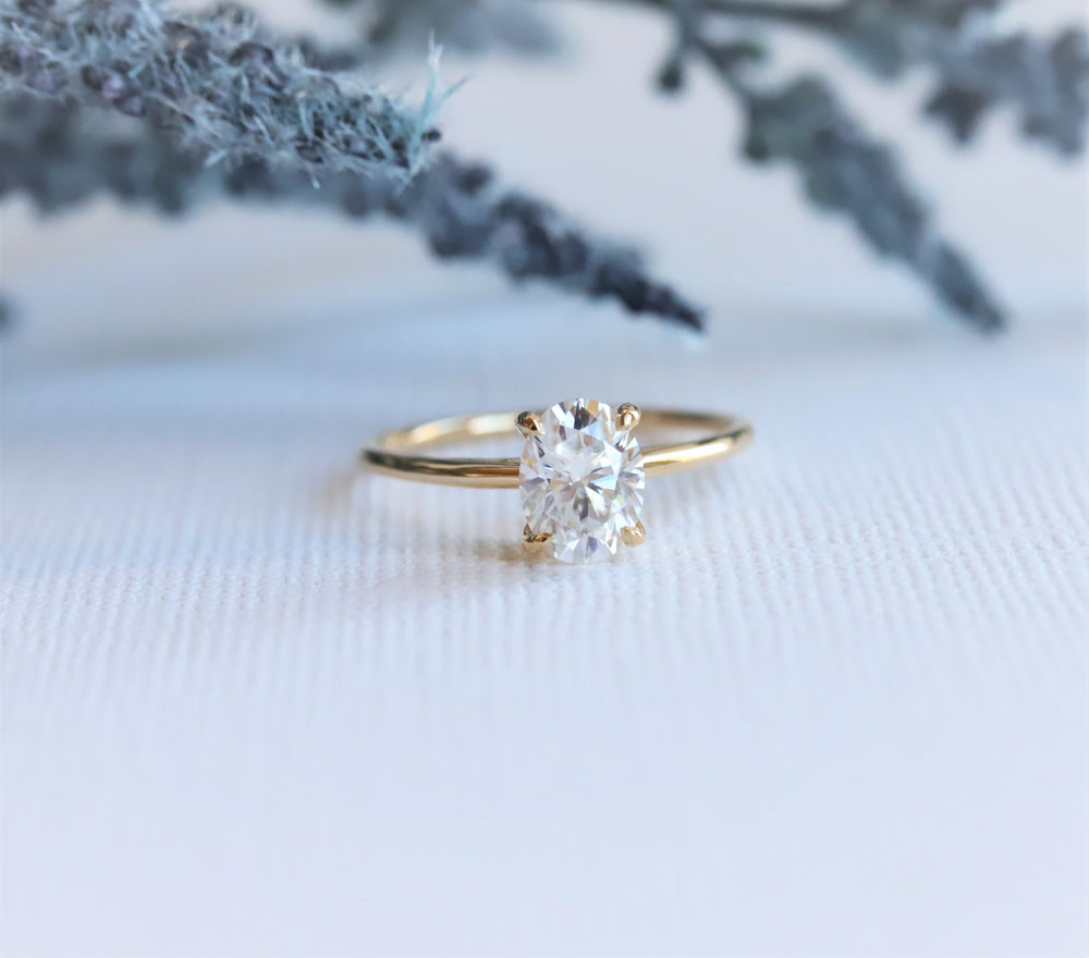 AVA | 1 ct. Oval Dainty Cathedral Solitaire Ring