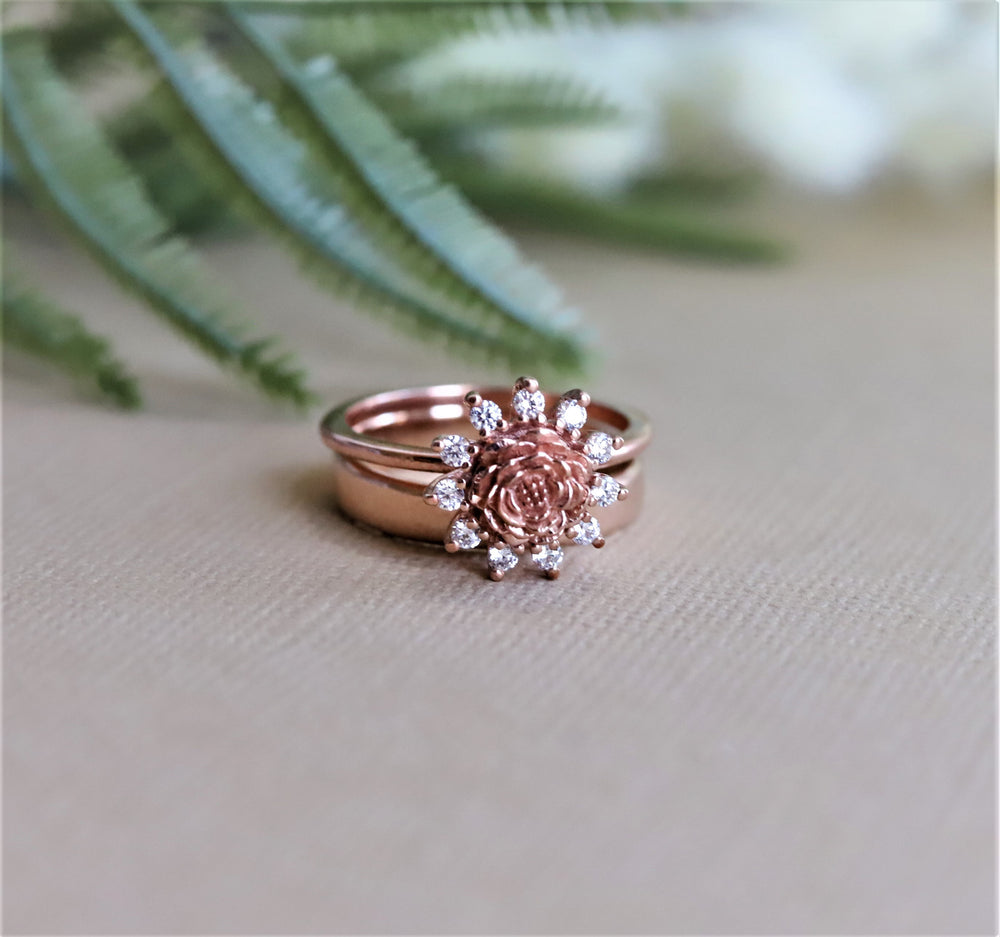 ROSE Halo Ring | Rose Ring With Diamond Halo