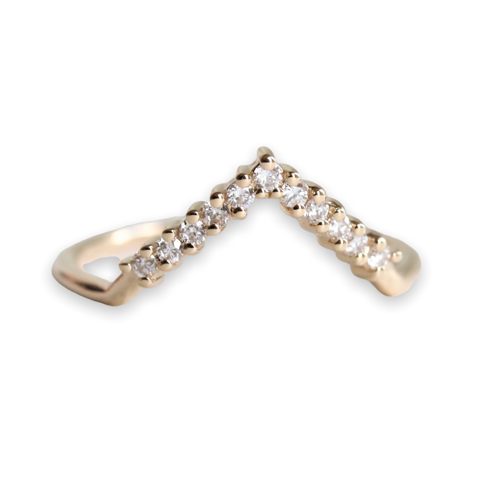 Stella | 14K V Chevron Band - Emi Conner Jewelry 